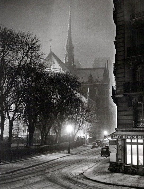 393b Albert Monier - Rue du Cloitre-Notre-Dame, 1953.jpg