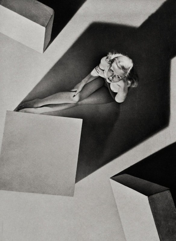 +255 Zoltán Glass- nude graphic study ,1950s.jpg