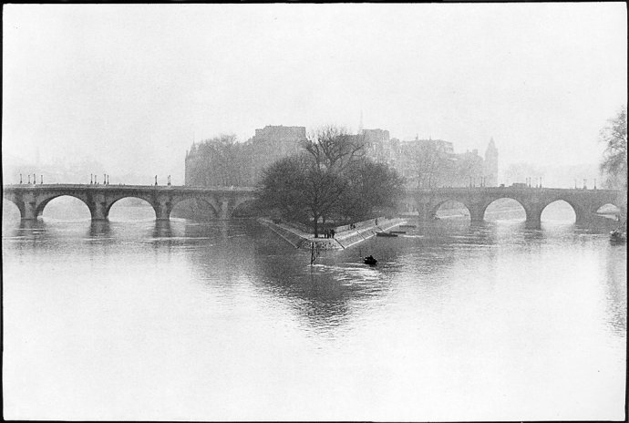 95 Henri Cartier-Bresson, Henri - Ile de la Cité Paris.1952.jpg