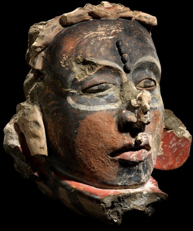 +935Maya portrait head AD 300–900 Uxmal, Mexico.jpg