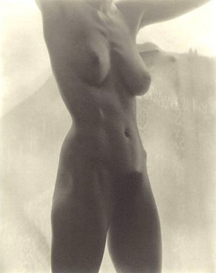 Stieglitz A 1919 OKeeffe_25.jpg