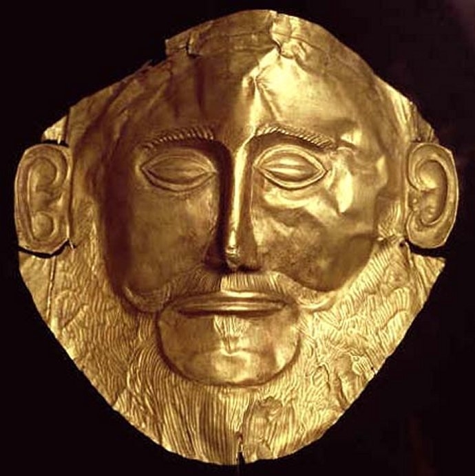 Masque funéraire mycénien en feuille d'or, improprement appelé masque d'Agamemnon, 1600-1200 av.jpg