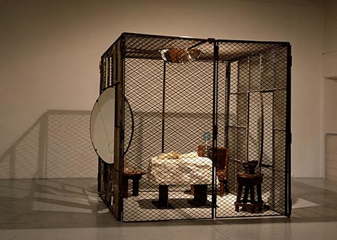000000 620 Louise Bourgeois, Cell You Better Grow Up 1993.jpg