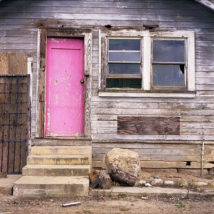 100 Erin W - the pink door.jpg