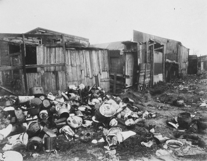 144 eugène atget_pte choisy c.1900.jpg